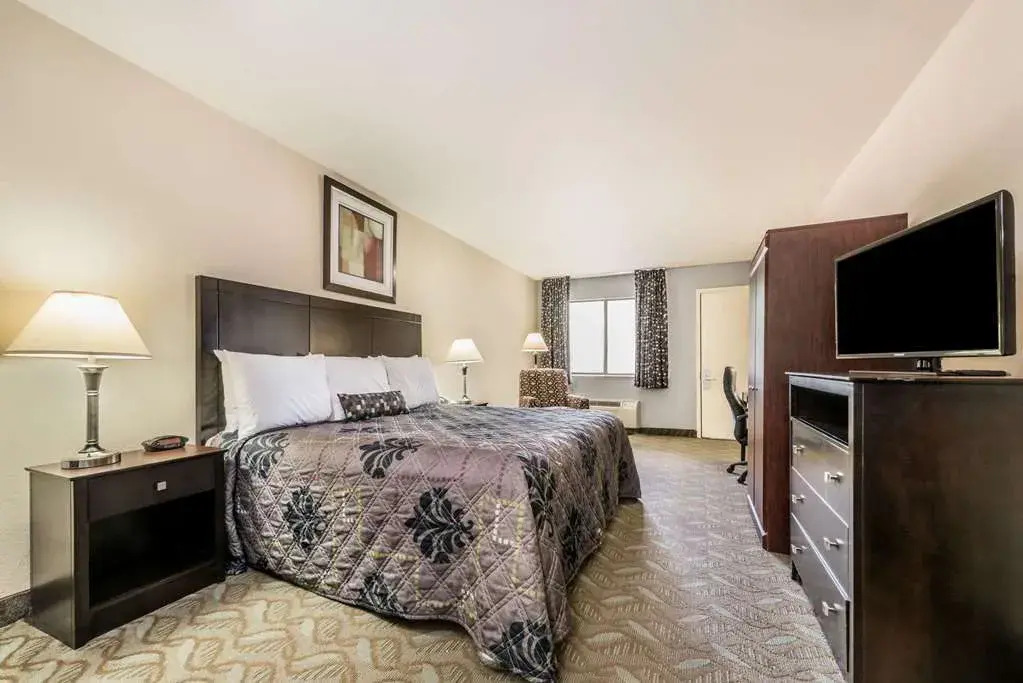 Days Inn Bryan College Station