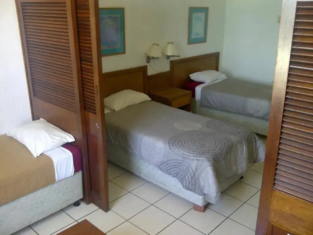 Seaboard Hotel & Holiday Apartments