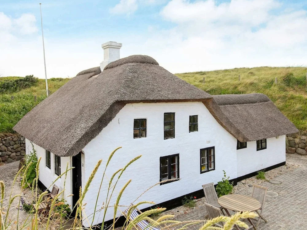 Rustic Holiday Home in Løkken near Sea
