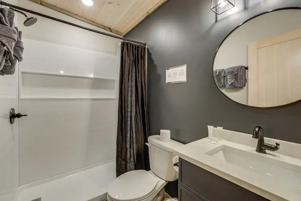 Indoor Pool, Hot Tub! the Smoky Luxe Retreat