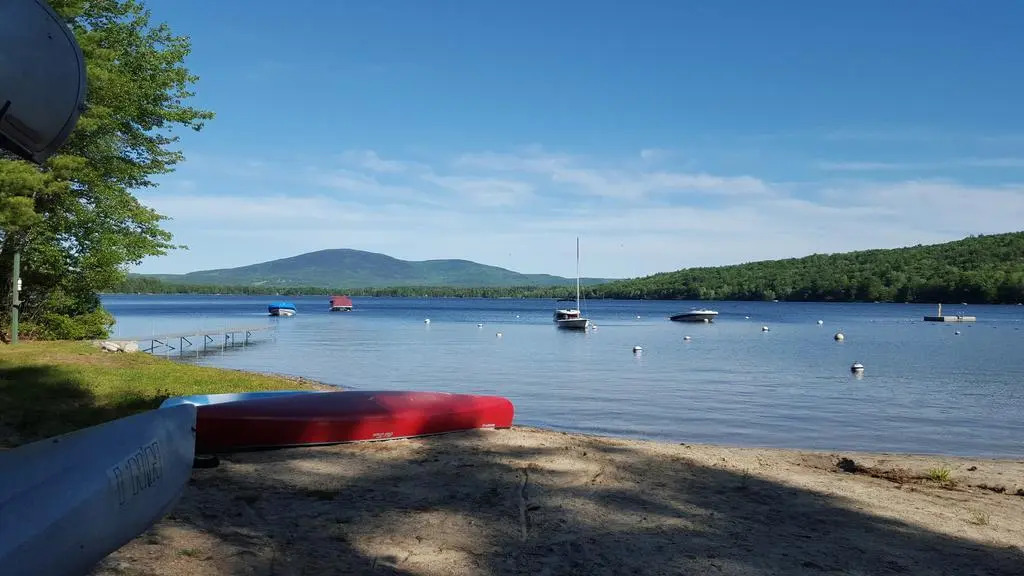 Inn at Pleasant Lake
