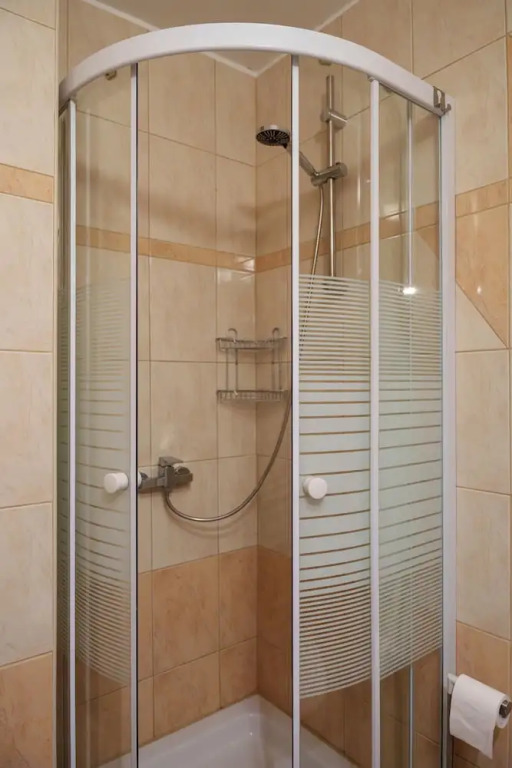 Studio for 2 People - Split Region