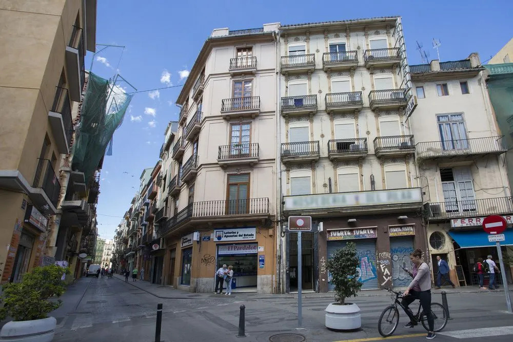 SingularStays Plaza del Mercado