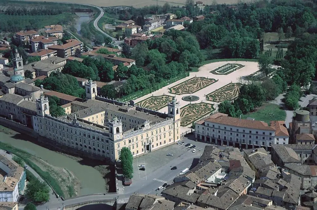 Hotel Ayri