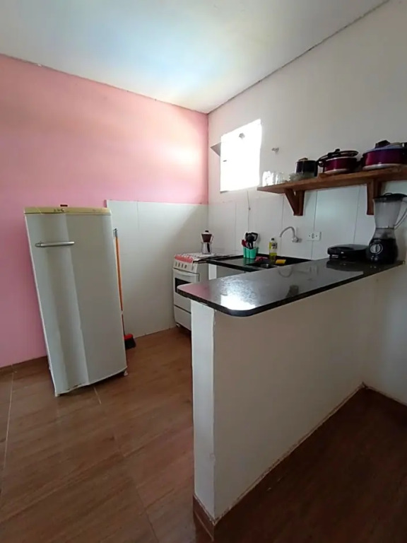 Casa inteira con piscina compartilhada