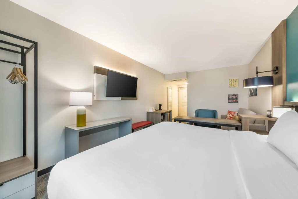 Comfort Suites Fort Myers East I-75