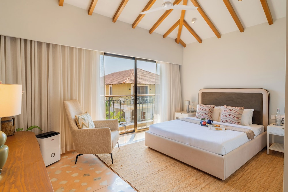 ELIVAAS Amado Villa Euphoria 4 BHK