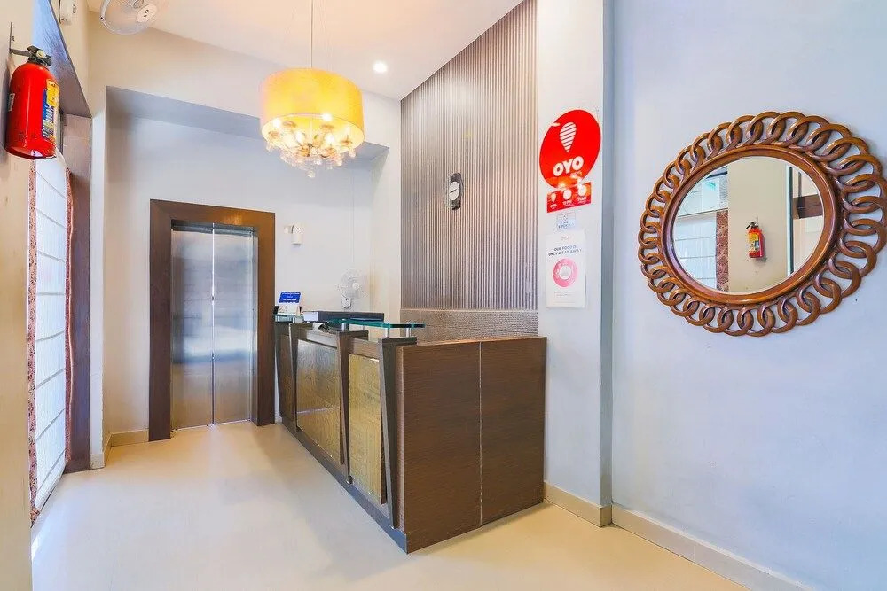 Oyo 42638 Hotel Planet Grande