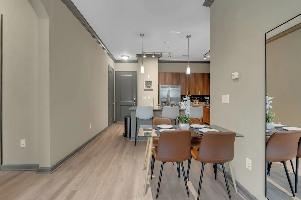 The Metro by Stylish Stays