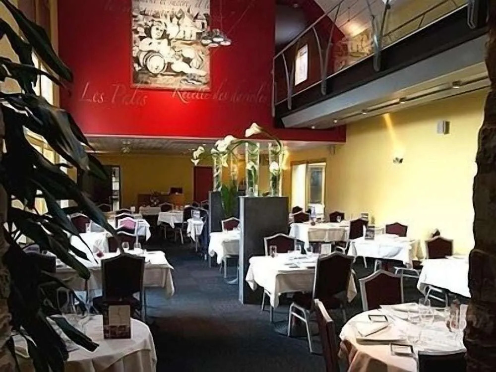 HÔTEL LES PALIS