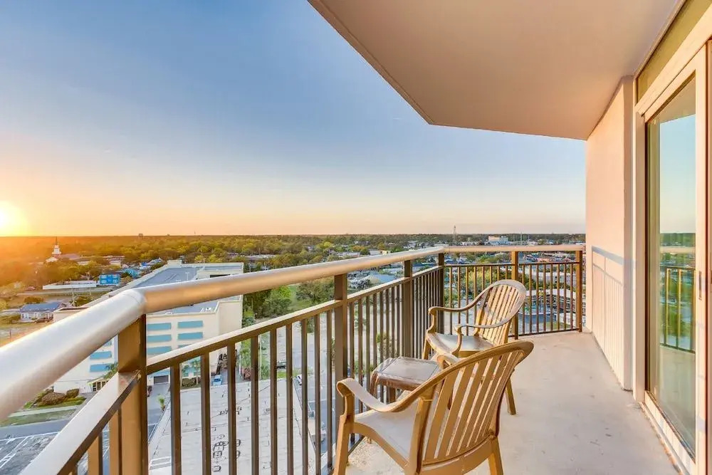 1Br Condo In Bayview Resort
