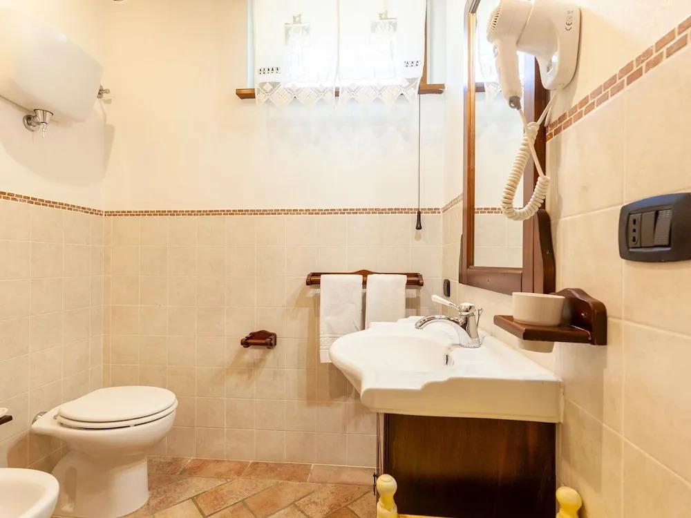 Villa in Lisciano Niccone With Pool & Nature