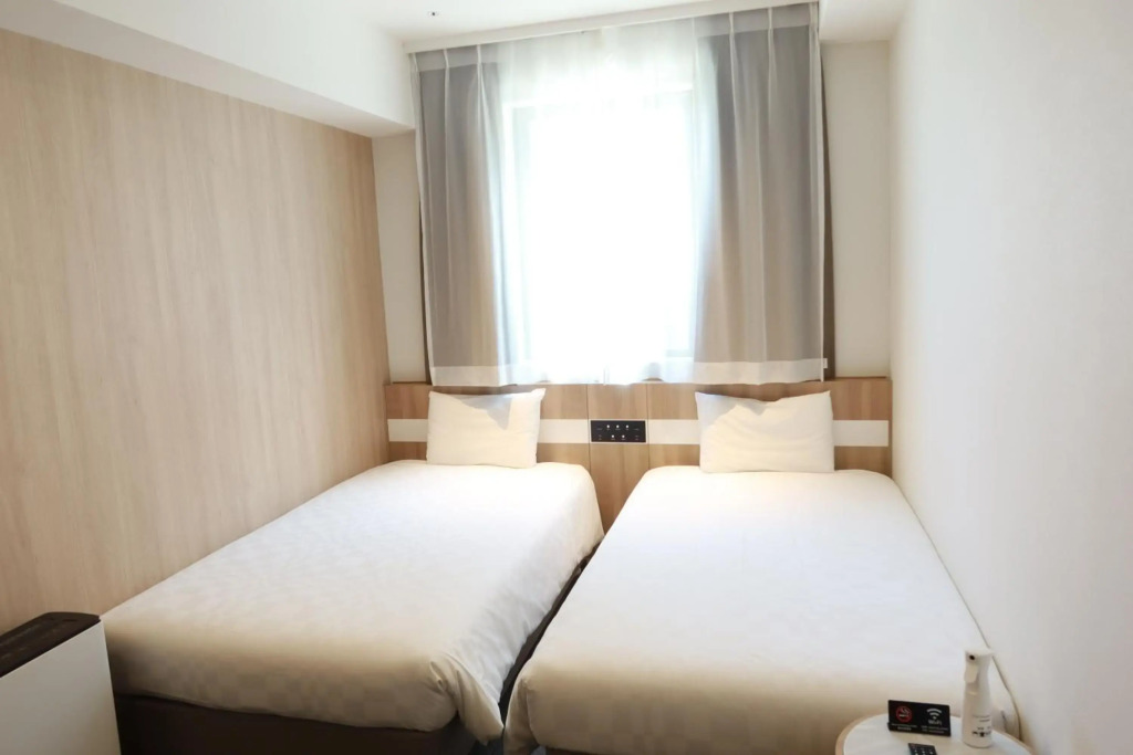 Henn na Hotel Komatsu Ekimae