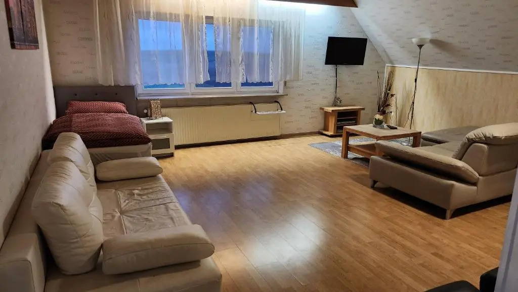 Monteurwohnung Ha-Wei -90 m2