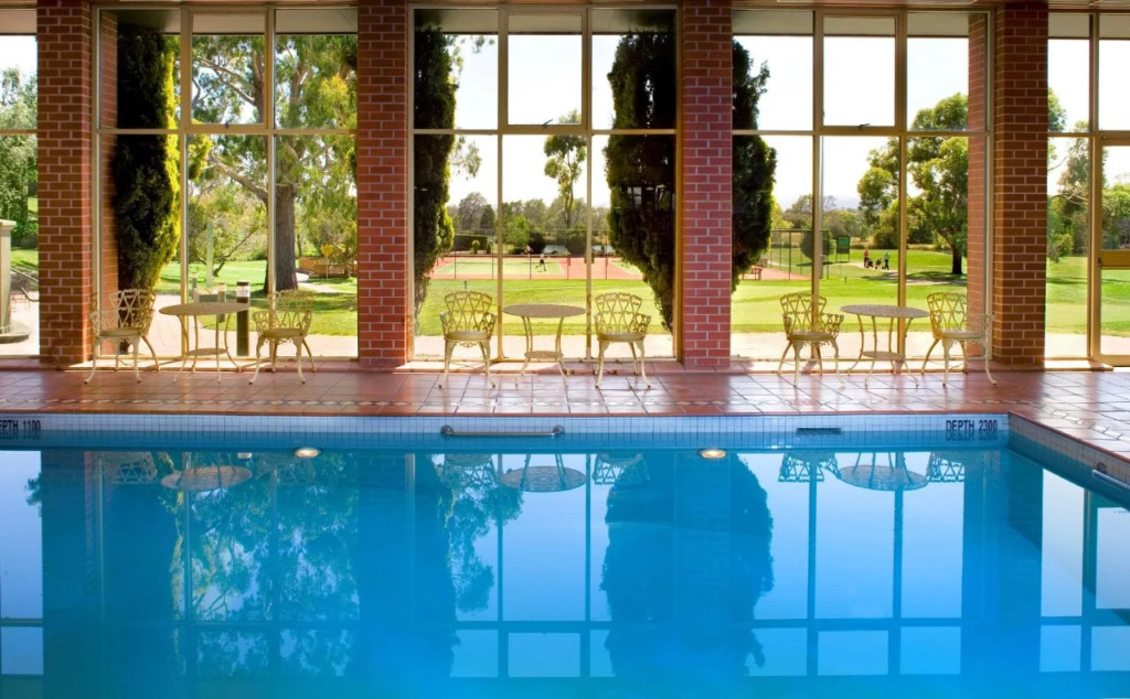 Country Club Tasmania