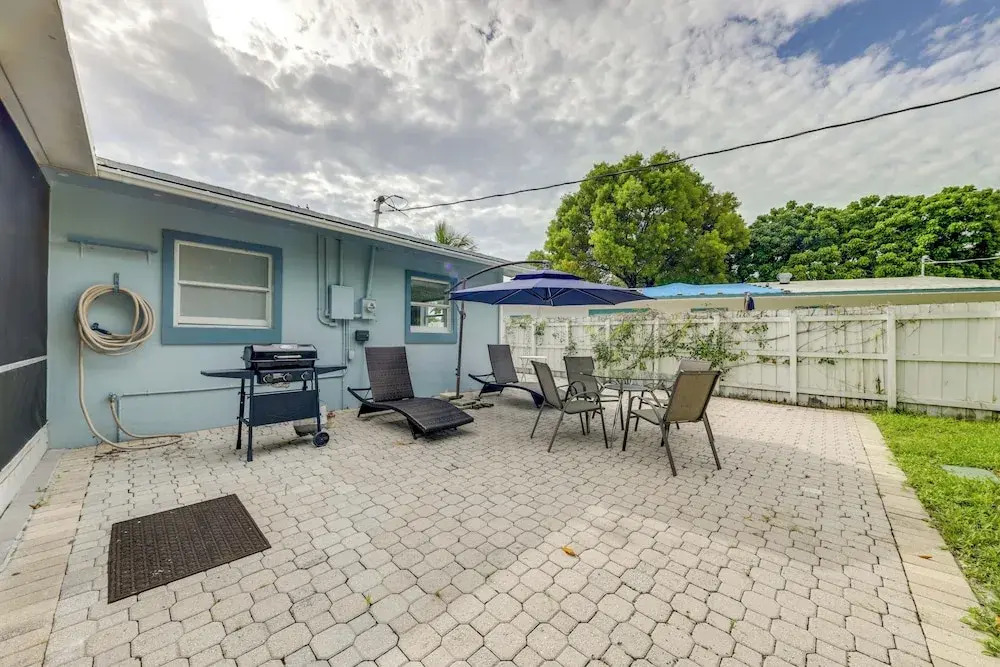 4 Mi to Ocean: Family Getaway in Pompano Beach!