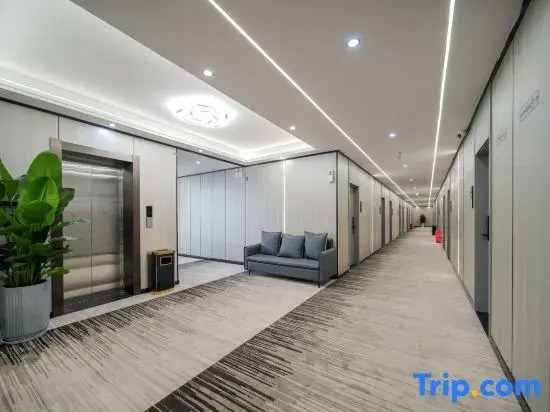 Zsmart Hotel (Zaohe Subway Station Soubao Center)