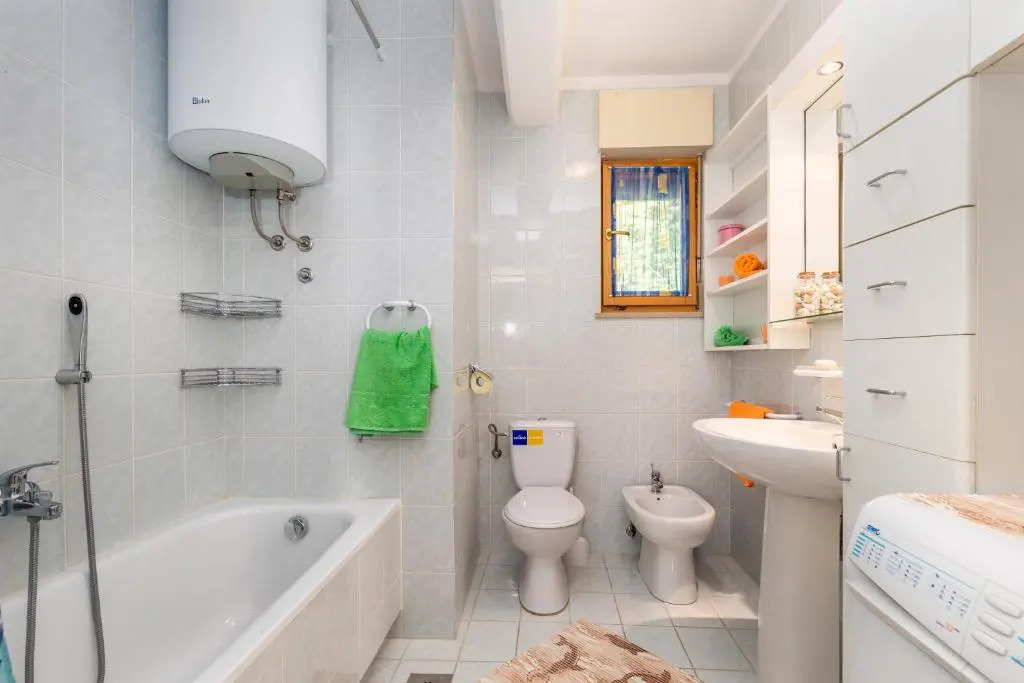 Apartmani Hrvatin