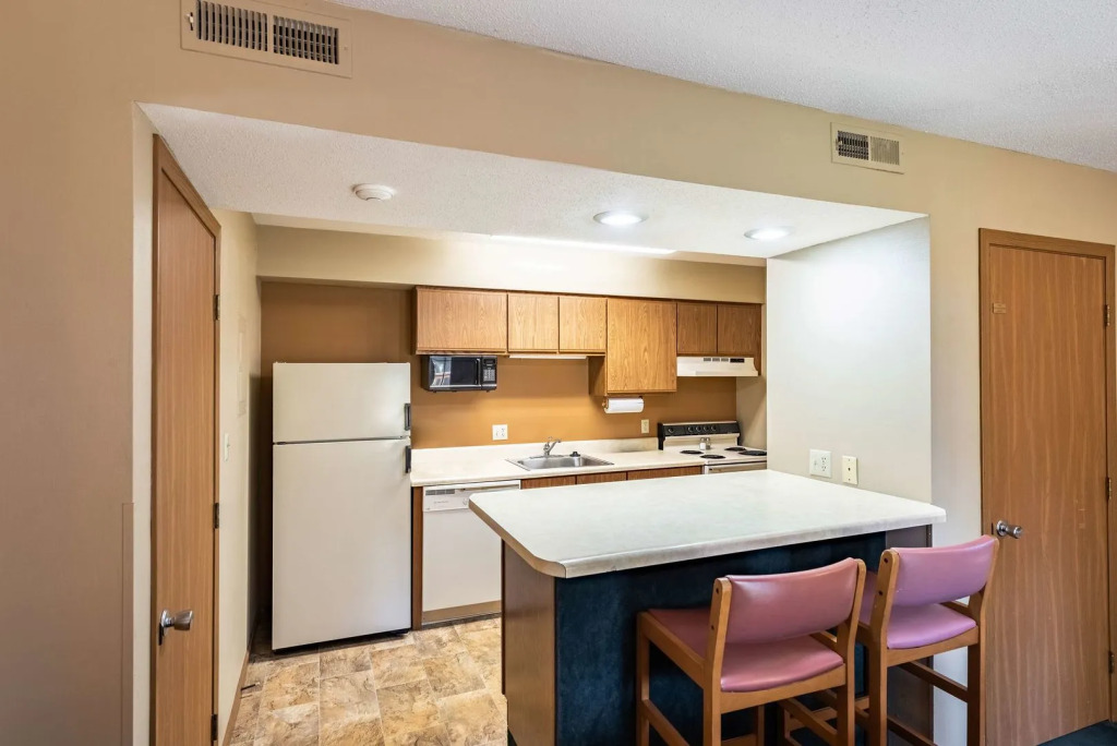Americas Best Value Inn St. Marys