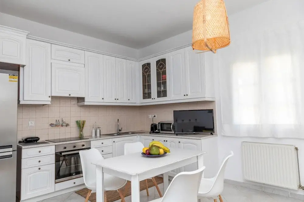 Manouk s - Two Bedroom Apartment