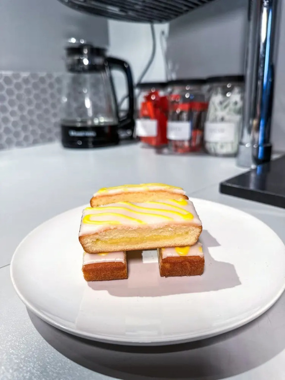 Huku Kwetu Nottingham - Crusader Mezzanine