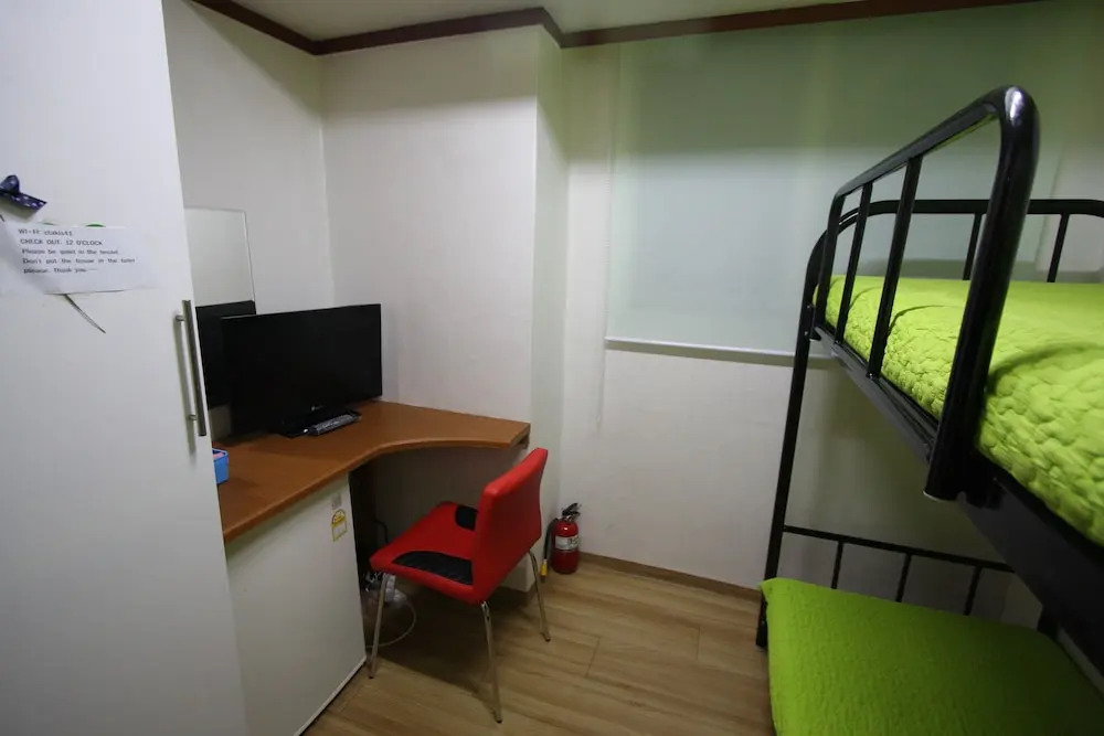 Dongdaemun wellbeing hostel