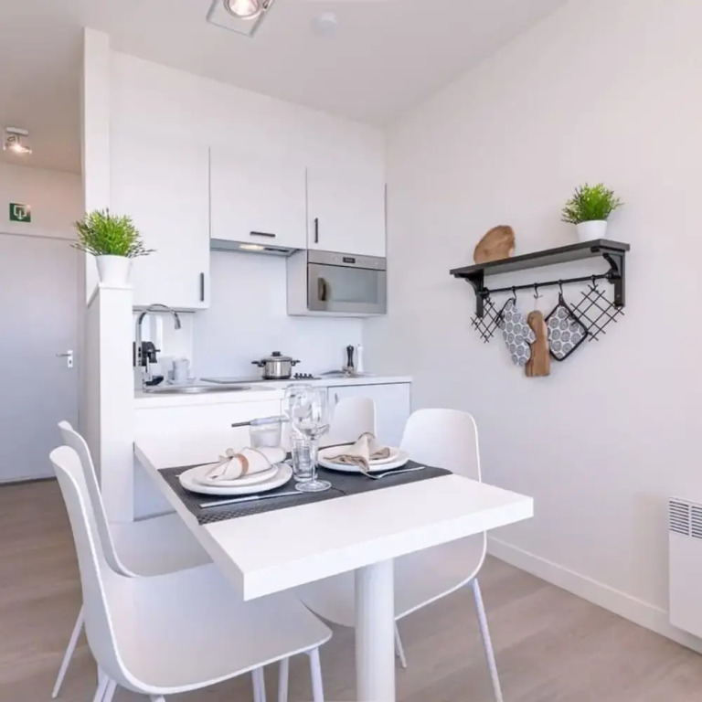 Modern Studio Near the sea and Beach
