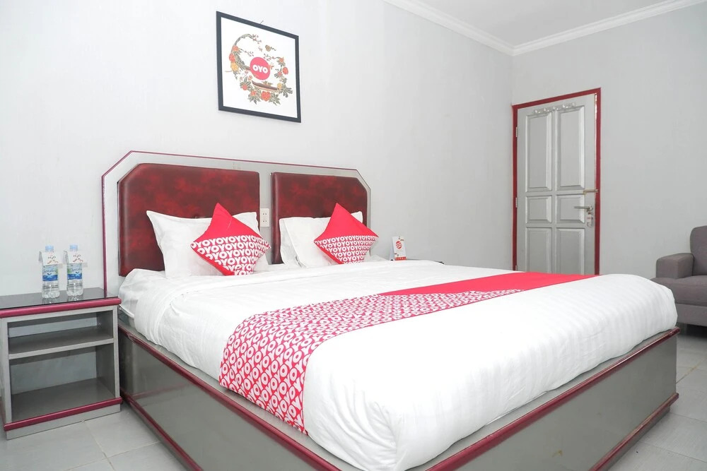 Urbanview Hotel Executive Residence Semarang by RedDoorz