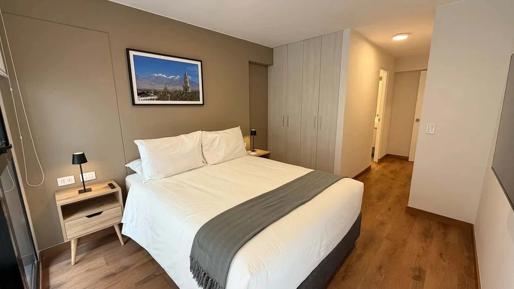 w Amazing and Cozy 2BR w Balcony in Miraflores