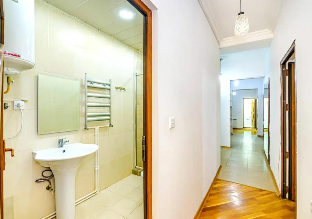 7 Bedroom Apartment on LEYLEK - Nİzami st.