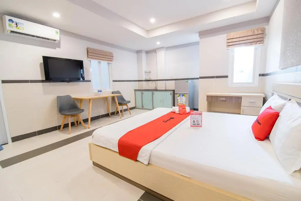 RedDoorz Plus near Lotte Mart D7