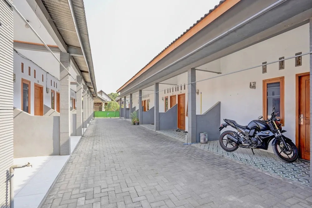 Hotel O Surya Indah Homestay Syariah