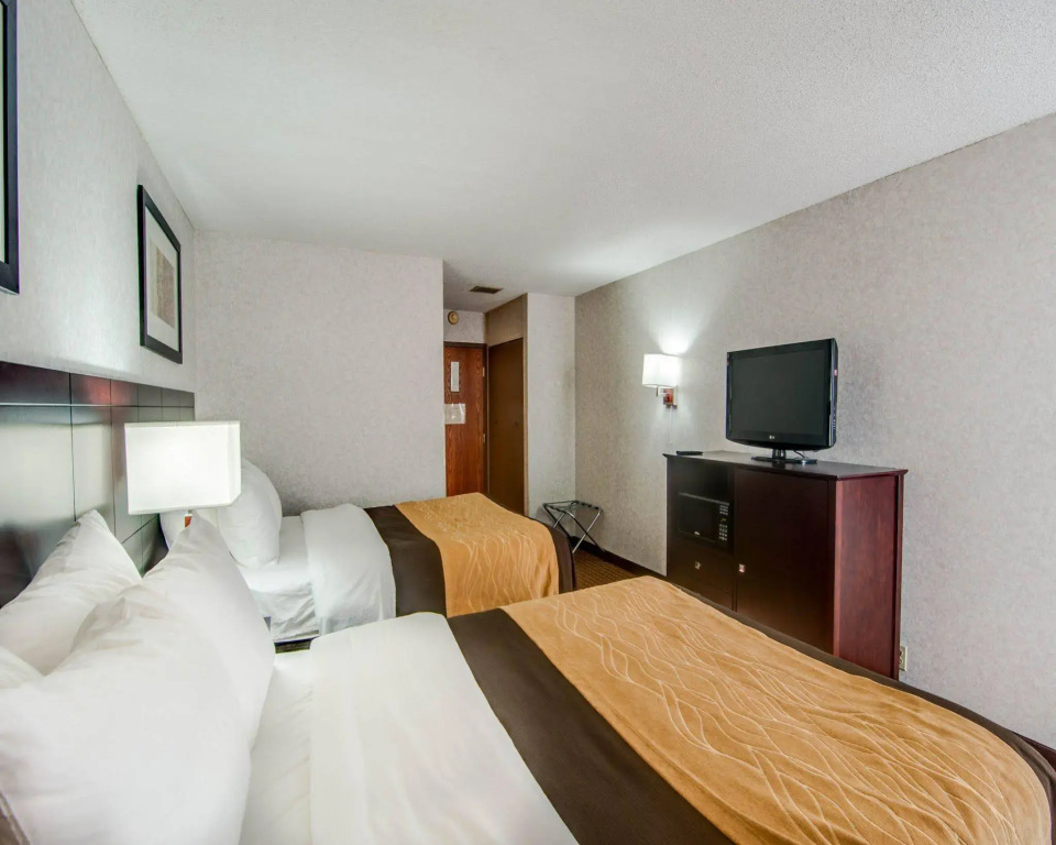 Spark by Hilton Abingdon I-81 near Fairgrounds