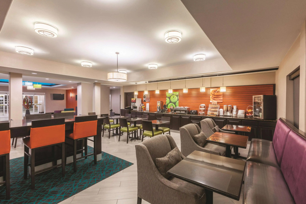 La Quinta by Wyndham Houston IAH Bush Intl Airport E
