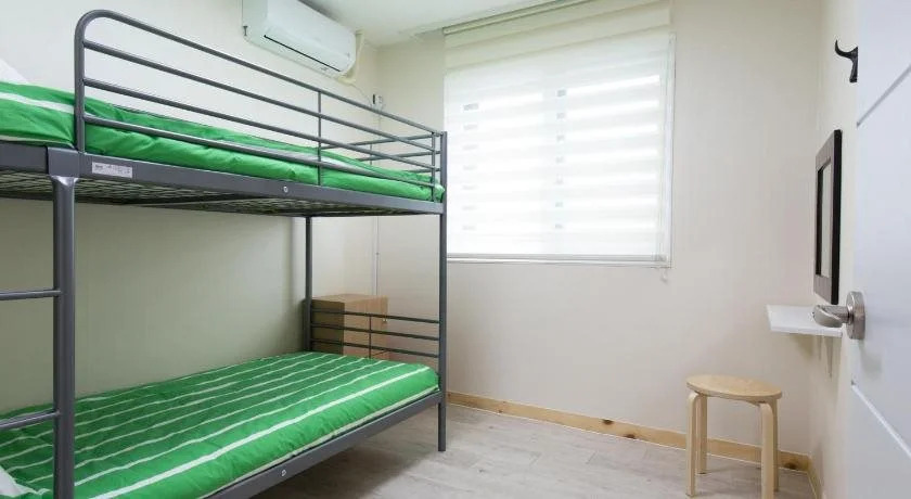 Lian Guesthouse - Hostel