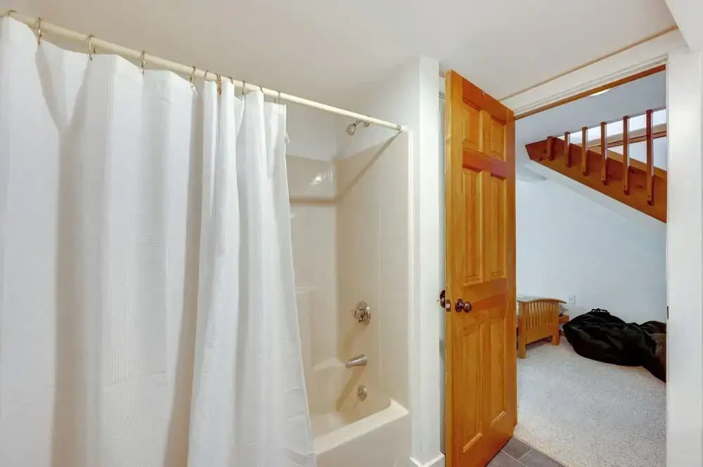 Mtn Views, On-site Trails! Spacious Bartlett Home