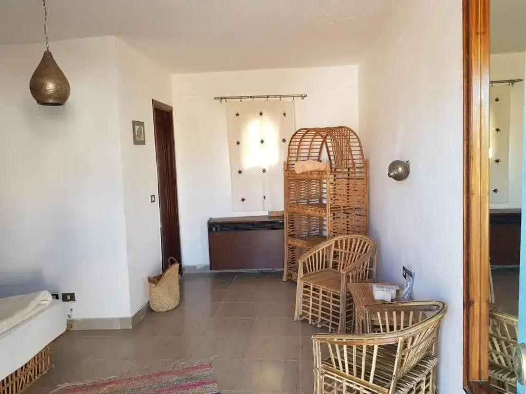Habiba Beach Lodge