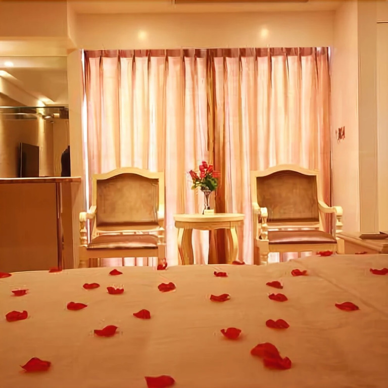 Merry Home Hotel