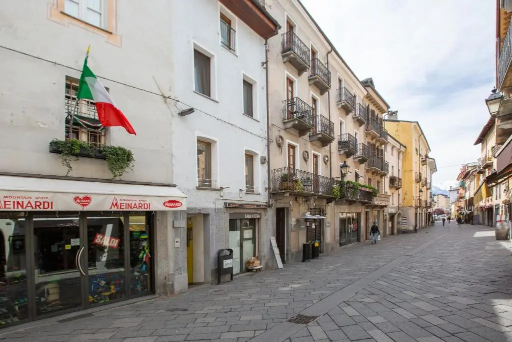 StudiÒ Aubert