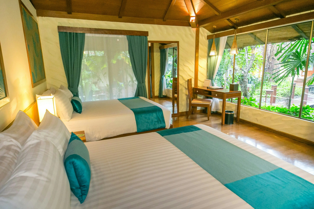 Centara Koh Chang Tropicana Resort
