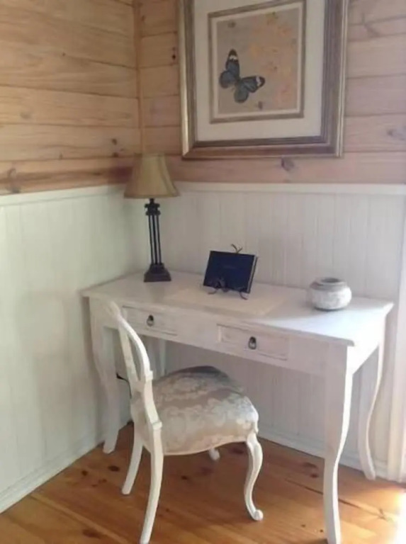 Kookas Cottage