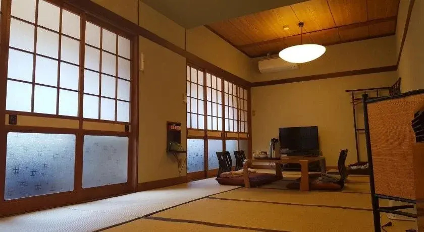 Ryokan Maruya