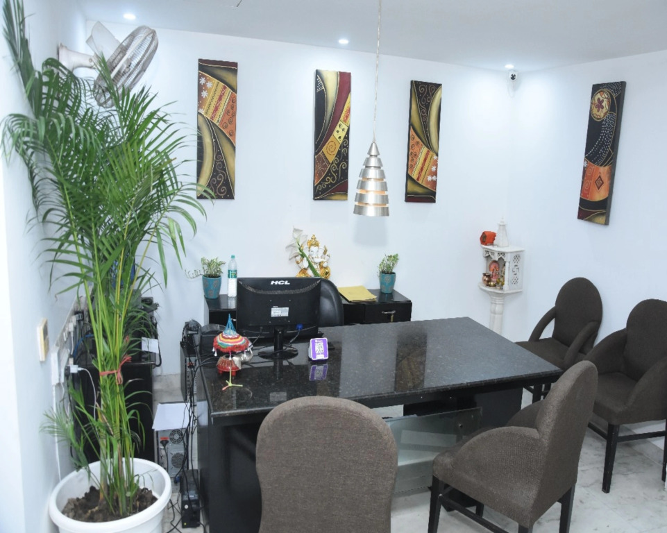 Capital O 605 Hotel Camria