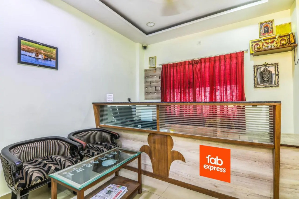 Yashaswi comforts by Yuvraj Group of Hotels