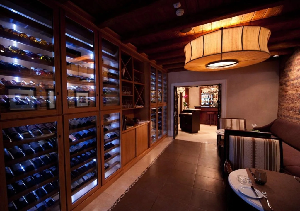 Опера Отель - The Leading Hotels of the World