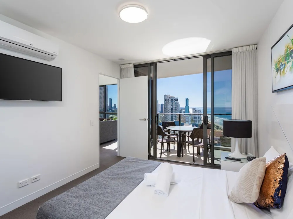 Serain Residences On Surfers