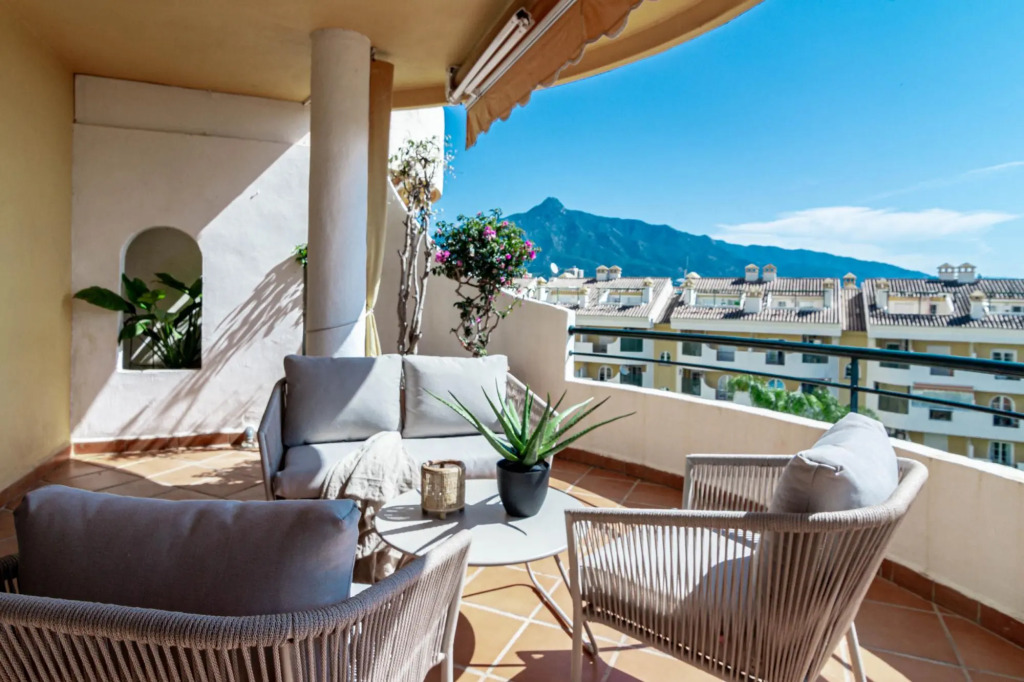 SAA3- Spacious apartment close to beach
