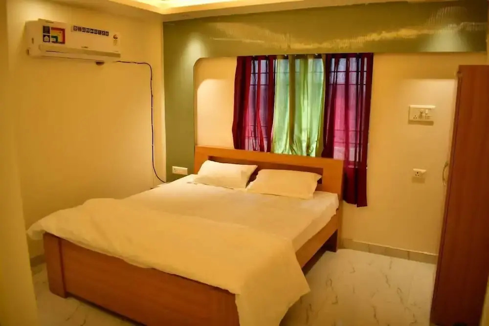 Sagar Luminoire Hotel