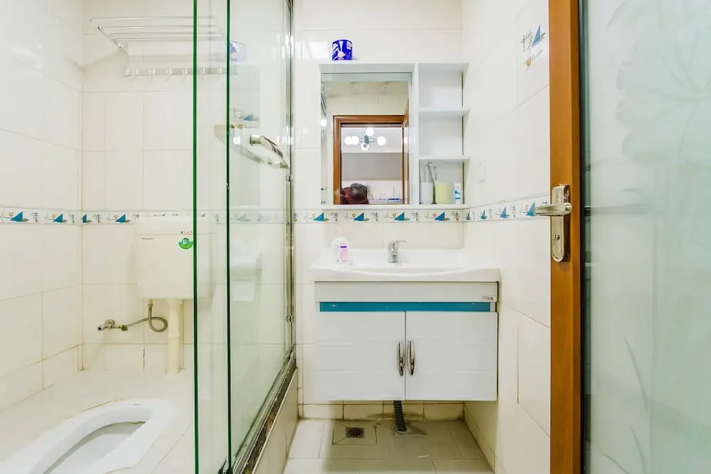 Locals Boutique Apartment Jiuzhou Port.3
