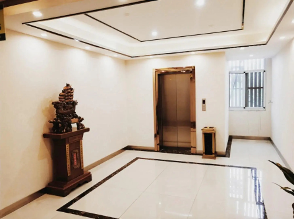 Elan Inn Hefei University of Technology Feicui Lake Campus Metro Station